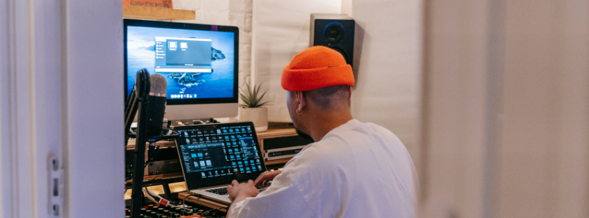 promote playlists on Reddit organically